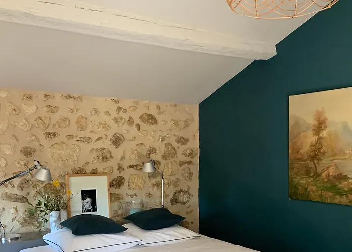 Clos De La Besnardiere 住宿加早餐酒店 *